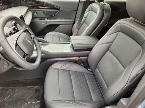 New 2026 Lincoln Nautilus Reserve AWD/4WD image 40