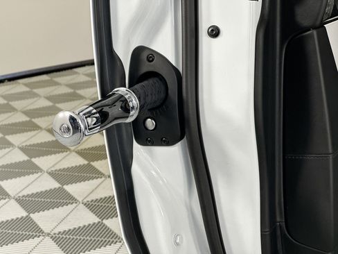 Certified 2023 Rolls-Royce Cullinan Black Badge image 30