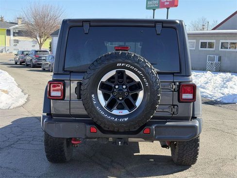 Used 2021 Jeep Wrangler Unlimited Rubicon w/ Cold Weather Group image 21