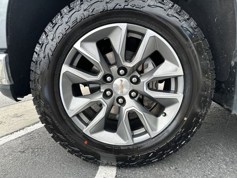 Used 2021 Chevrolet Silverado 1500 LT w/ All Star Edition Plus image 10