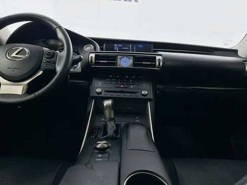 Used 2015 Lexus IS 250 RWD image 29