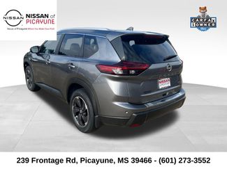 Used 2024 Nissan Rogue SV w/ SV Premium Package FWD video 3