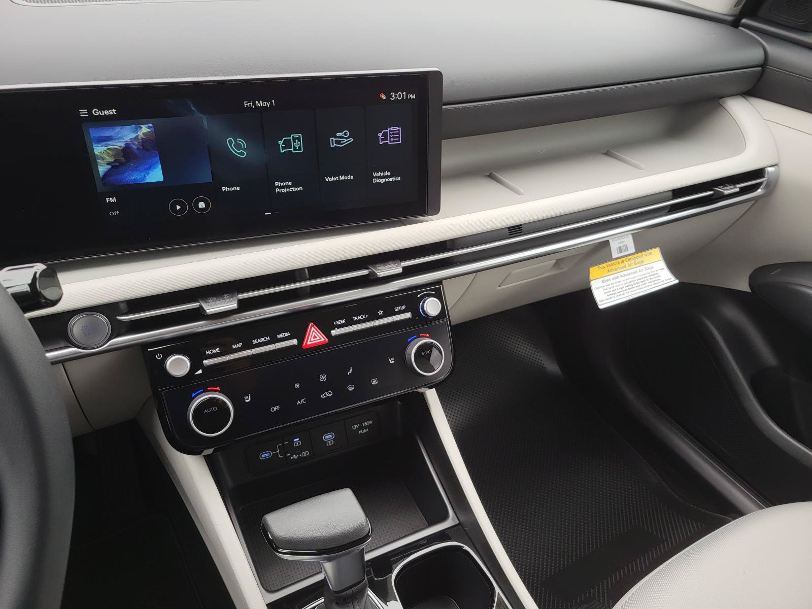 New 2026 Hyundai Tucson SEL FWD image 17