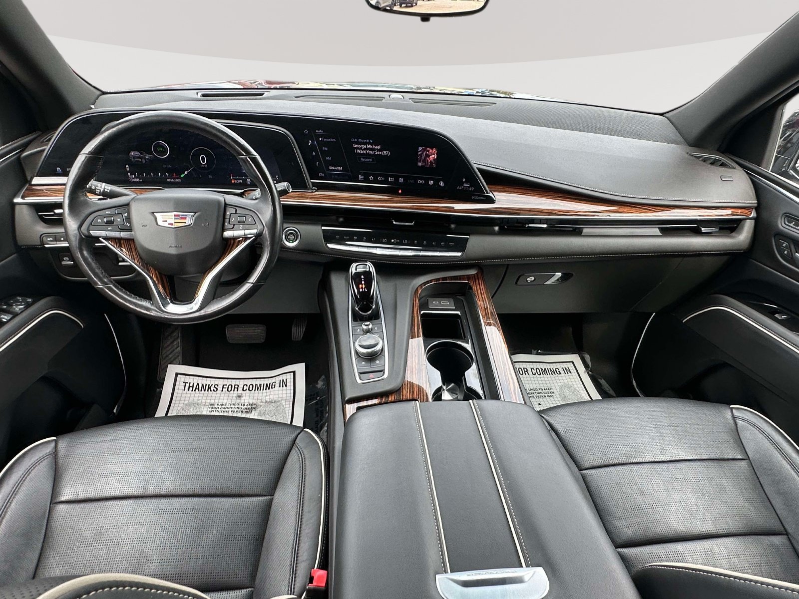 Used 2021 Cadillac Escalade Premium Luxury AWD/4WD image 7