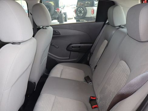 Used 2020 Chevrolet Sonic LT FWD image 27