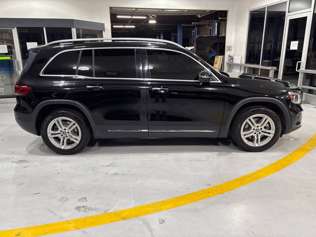 Used 2021 Mercedes-Benz GLB 250 4MATIC image 7