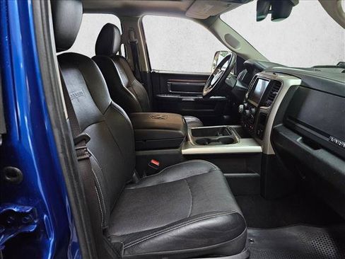 Used 2016 RAM 1500 Laramie w/ Convenience Group AWD/4WD image 15
