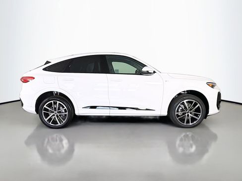 New 2026 Audi Q5 Premium Plus AWD/4WD image 8