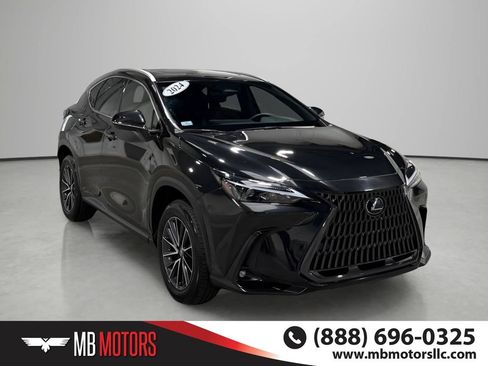 Used 2024 Lexus NX 250 FWD image 3