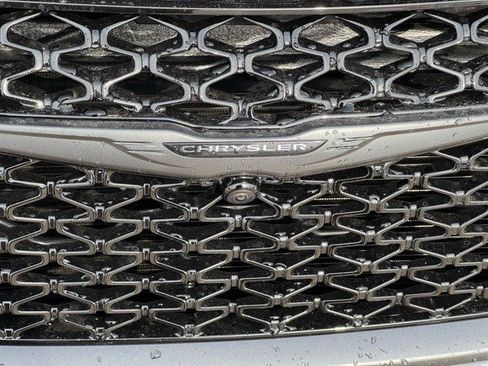 New 2026 Chrysler Pacifica Limited w/ S Appearance Package image 47