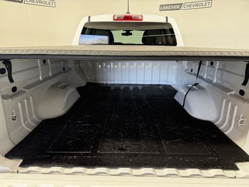 Used 2022 Chevrolet Colorado W/T w/ Custom Special Edition image 11