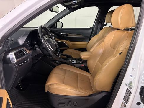 Used 2022 Kia Telluride SX w/ Towing Package image 16