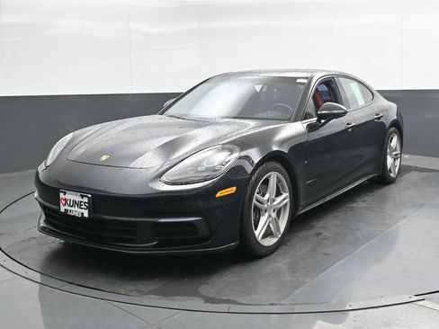 Used 2019 Porsche Panamera 4 AWD/4WD image 8