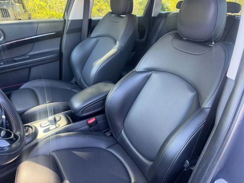Used 2019 MINI Cooper Countryman S w/ Premium Package FWD image 13