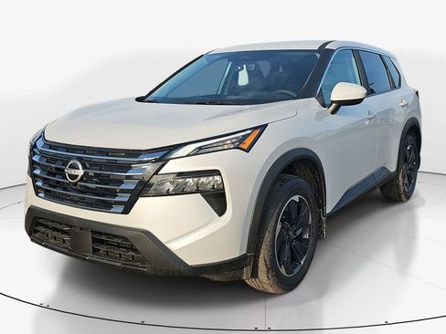 New 2026 Nissan Rogue SV FWD image 10