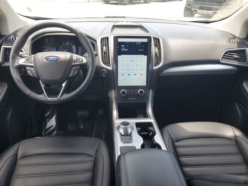 Used 2022 Ford Edge SEL image 15