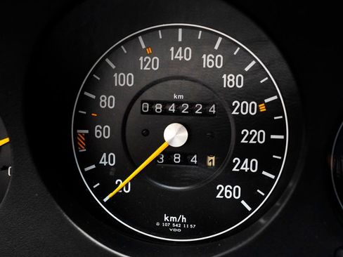 Used 1988 Mercedes-Benz 560 SL image 25