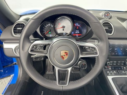 Used 2025 Porsche 718 Boxster S image 17