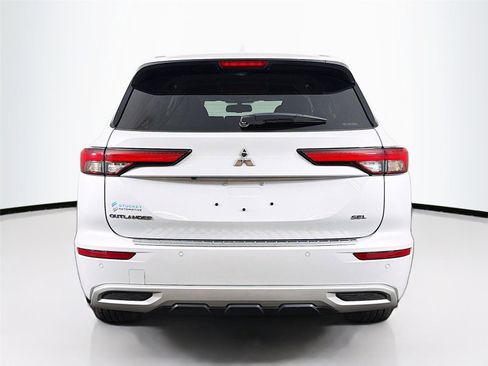 Used 2023 Mitsubishi Outlander SEL AWD/4WD image 6