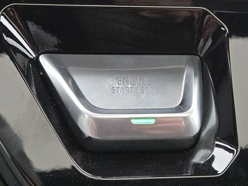 New 2025 GMC Sierra 2500 Denali w/ Denali Reserve Package image 20