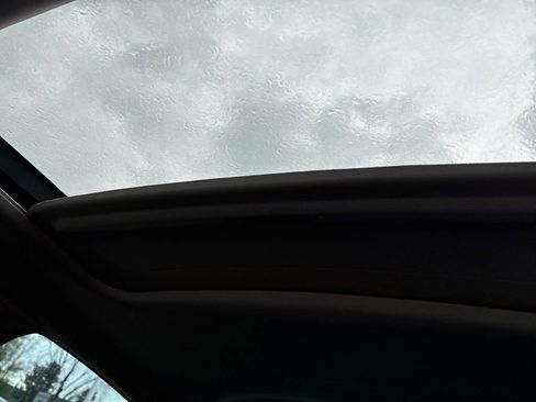 Used 2022 Honda Civic EX image 18