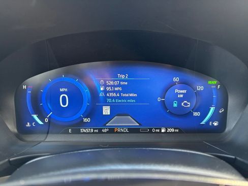 Used 2021 Ford Escape Titanium w/ Class II Trailer Tow Package image 19