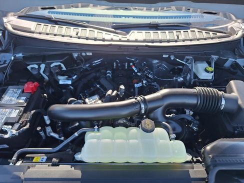 New 2025 Ford Expedition Active image 34