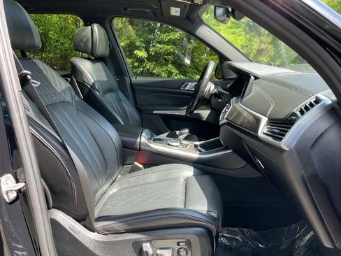 Used 2021 BMW X5 M50i AWD/4WD image 20