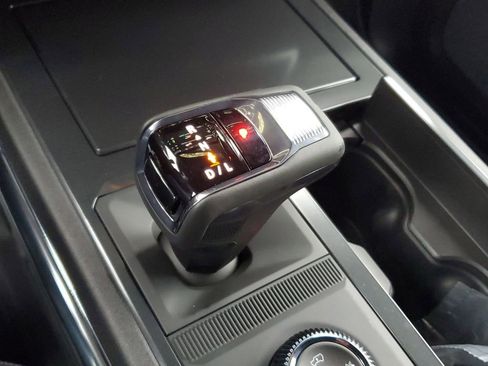 New 2026 GMC Hummer EV SUV image 25