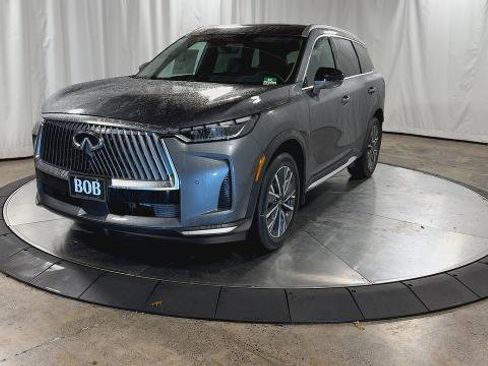 Certified 2026 INFINITI QX60 Luxe w/ Cargo Package AWD/4WD image 8