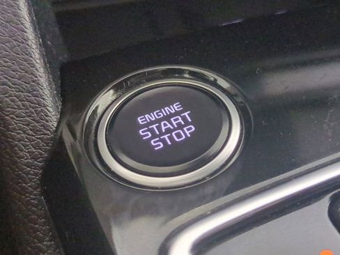 Used 2023 Kia Sportage X-Line AWD/4WD image 38