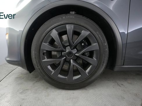 Used 2024 Tesla Model X AWD/4WD image 19