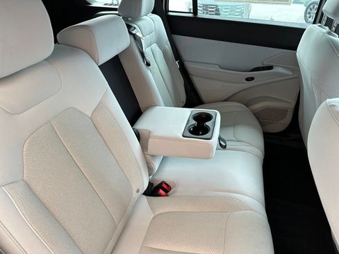 New 2026 Jeep Cherokee Laredo AWD/4WD image 17