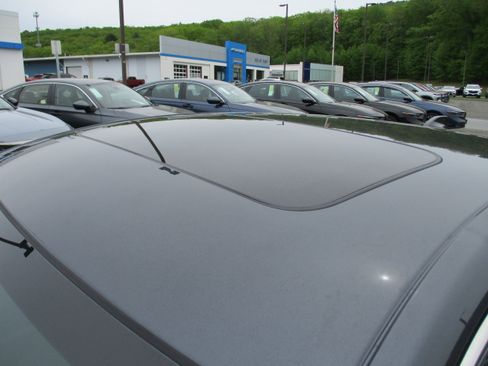 Certified 2023 Honda Accord EX image 11