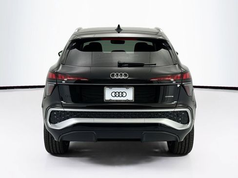 New 2026 Audi Q3 quattro 2.0T image 6