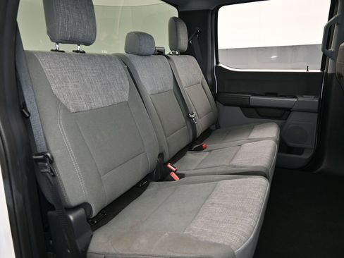 Used 2025 Ford F250 XLT image 39