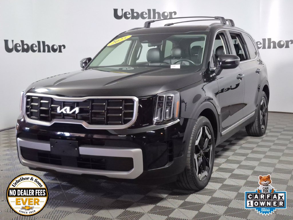 Used 2025 Kia Telluride S AWD/4WD image 3