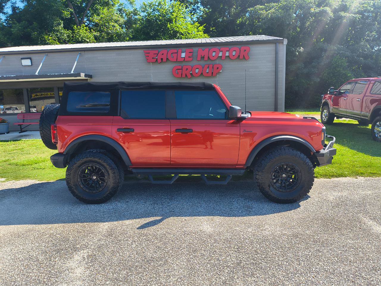 Used 2022 Ford Bronco Black Diamond AWD/4WD image 1