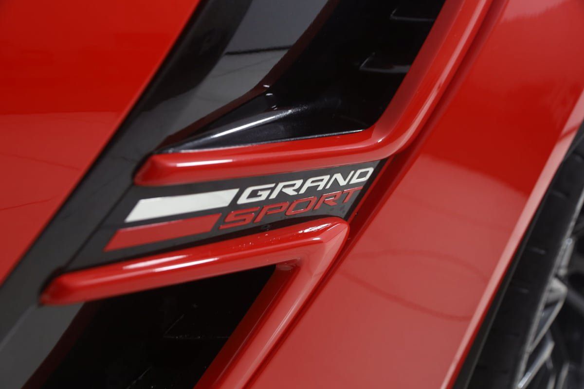 Used 2019 Chevrolet Corvette Grand Sport RWD image 46
