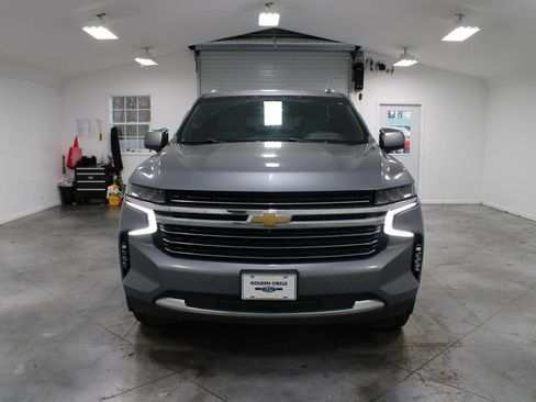 Used 2022 Chevrolet Tahoe LT w/ Luxury Package image 3