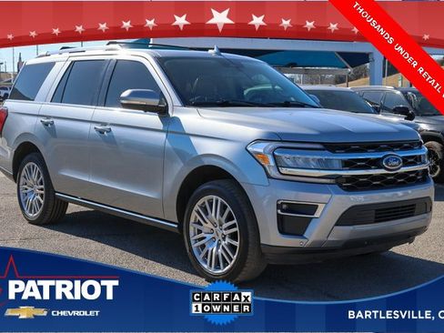 Used 2024 Ford Expedition Limited image 1