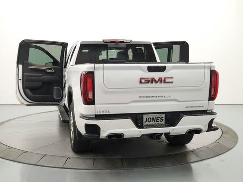 Used 2023 GMC Sierra 1500 Denali w/ Technology Package AWD/4WD image 14