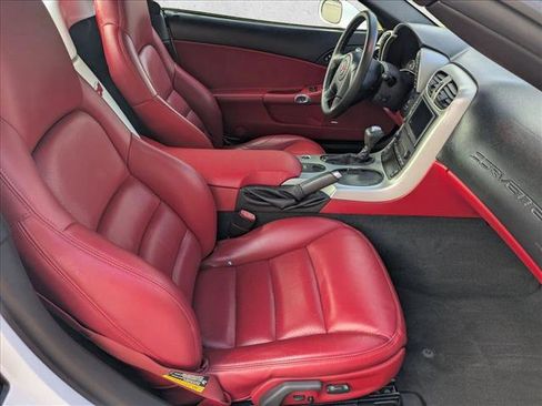 Used 2005 Chevrolet Corvette Convertible w/ Preferred Equipment Group image 18