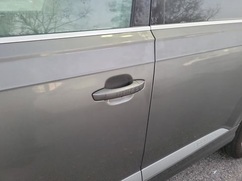 Used 2019 Audi Q7 2.0T Premium Plus w/ Premium Plus Package image 22