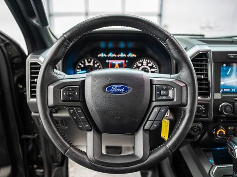 Used 2018 Ford F150 XLT w/ Equipment Group 302A Luxury AWD/4WD image 35