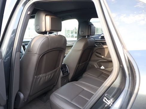 Used 2018 Porsche Macan S AWD/4WD image 33