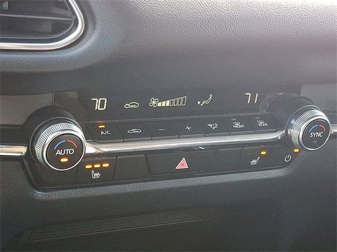 Certified 2025 MAZDA CX-30 AWD 2.5 S w/ Premium Package image 16