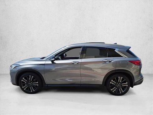Used 2021 INFINITI QX50 Luxe w/ Appearance Package AWD/4WD image 9