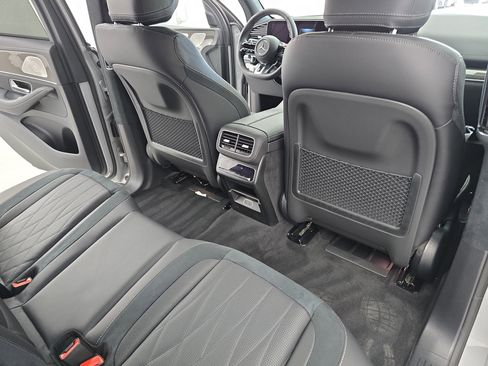 New 2026 Mercedes-Benz GLE 63 AMG S image 11