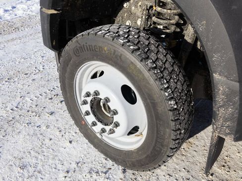 New 2024 Ford F550 XL image 22